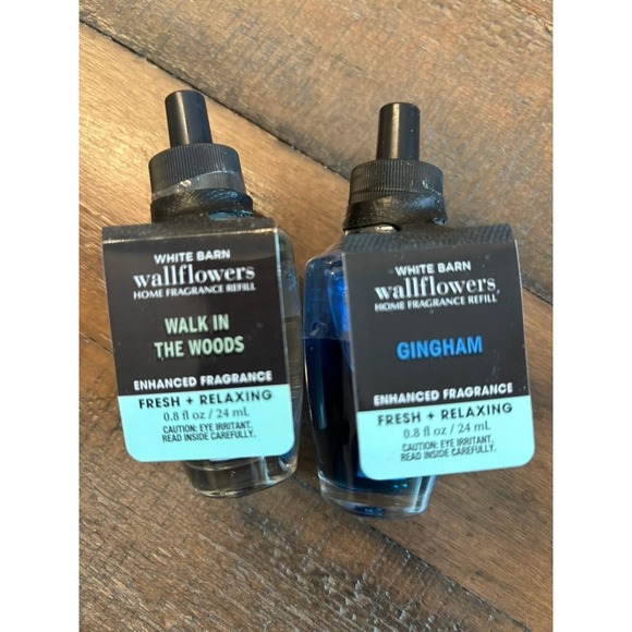 Bath & Body Works~WALLFLOWER REFILLS - Walk In The Woods & Gingham Set of 2 - Picture 1 of 6
